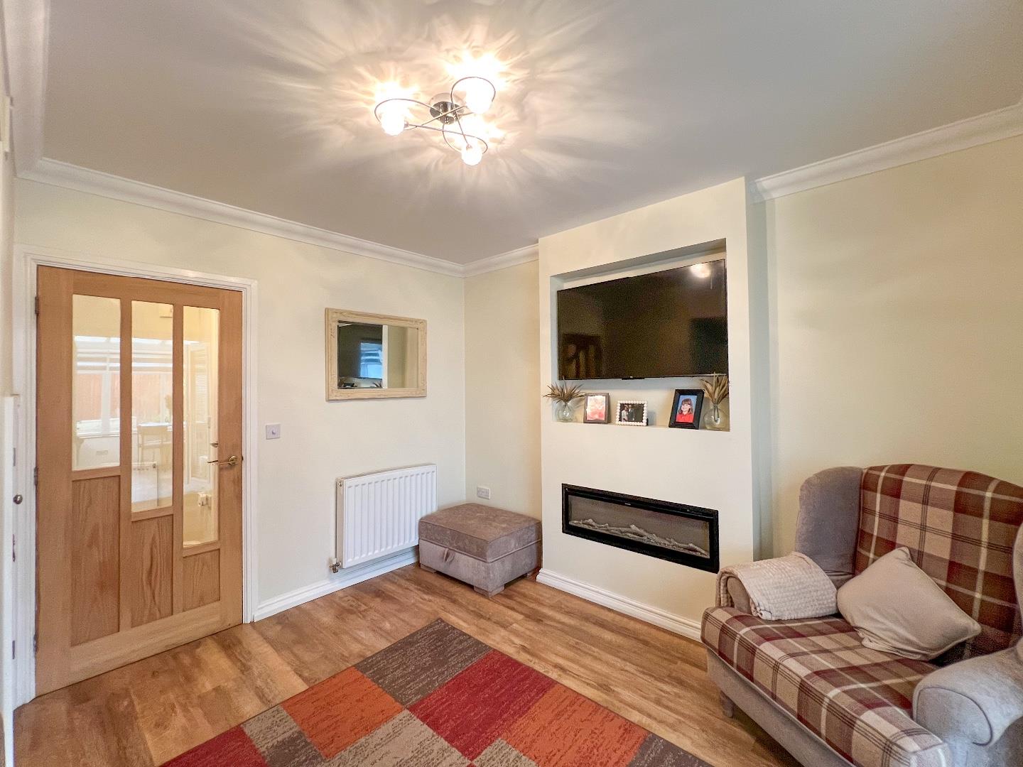 Clos Y Cudyll Coch, Broadlands, Bridgend County Borough, CF31 5FW